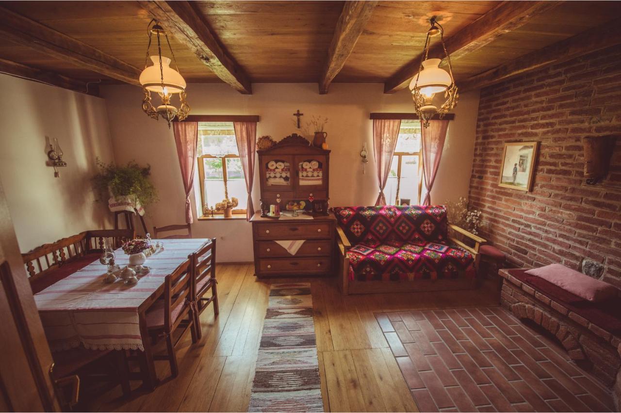 Pensjonat Country House Tunjina Kuca Stara Kapela Pavlovci Zewnętrze zdjęcie